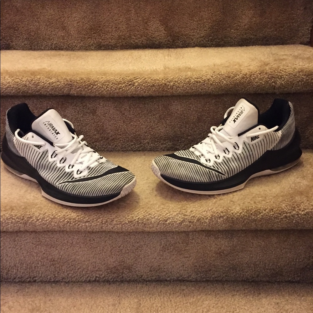 Nike air max infuriate 2 size 12